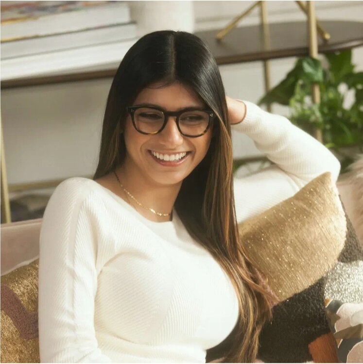 Khalifa. Майя халифа. Иа халифа. Меа халитва. Миа кфахила.