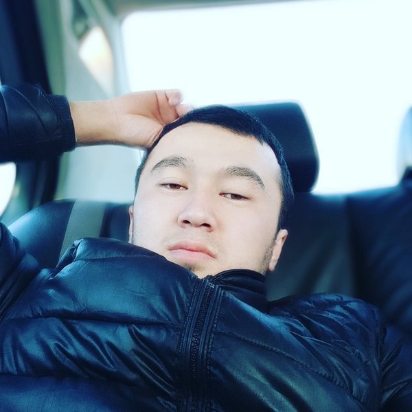 Нурматов валерий хусанович. Кыргызский парень ош. Лицо оши. Мураталиев алмат. Ти джей оши хоккеист буллит.