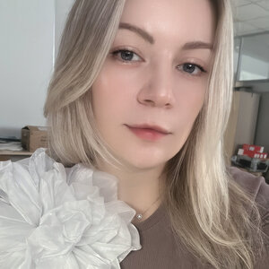 Алёна