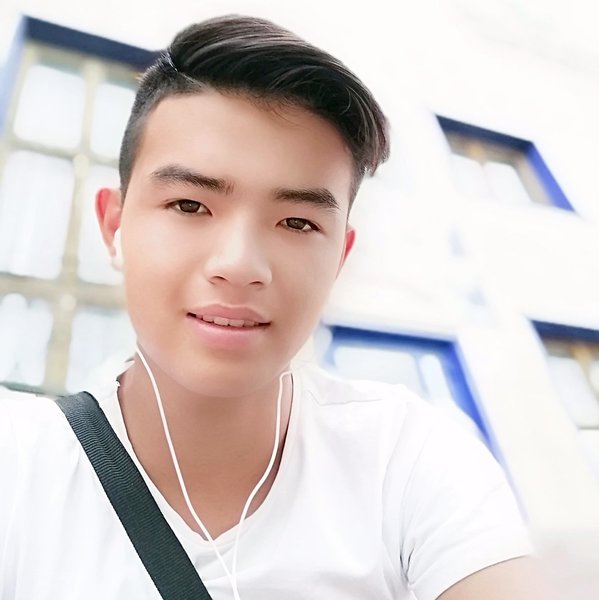 Alikhan maks