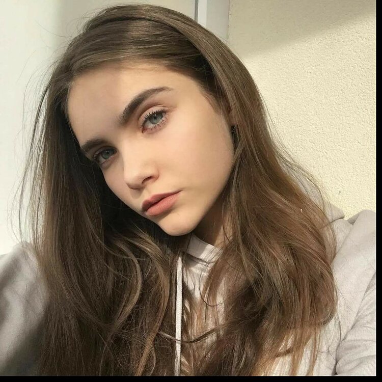 16 а сейчас 15. Красивая девушка 16 ОНТ. Девушки красивее лет 16.