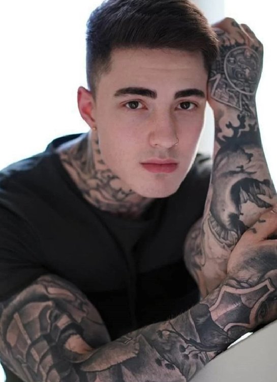 Онлифанс jakipz. Джейк андрич. Jake andrich. Jake andrich онлифанс. Джейк андрич.