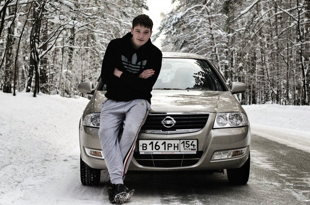 Фото парней на машинах на аву